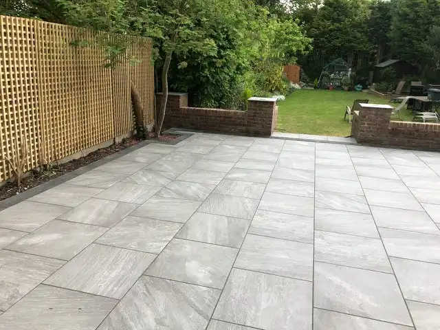 Patio 01